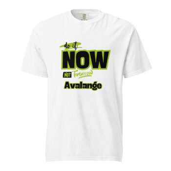 Unisex structured garment-dyed heavyweight t-shirt